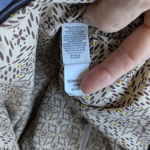 Old Navy quilted tote - Picture 8 of 13